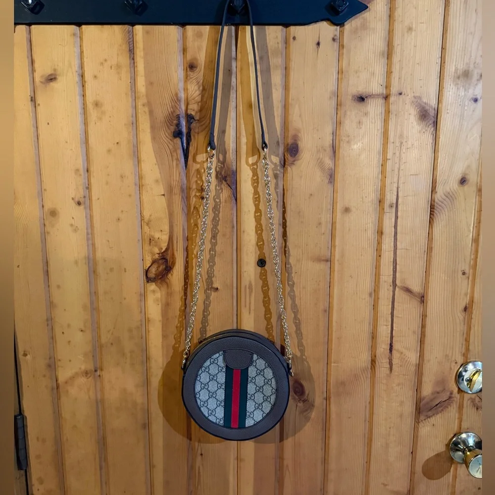 Gucci Crossbody Bag - Picture 3 of 12